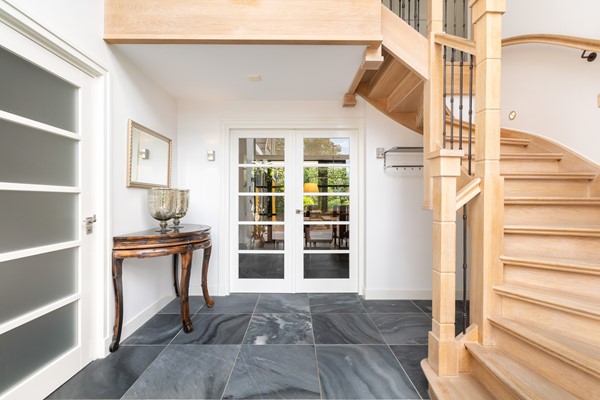 Foto - Te koop: Wonen op niveau!